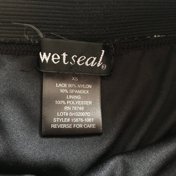 Wet seal Leopard print high low skirt - Picture 4 of 8